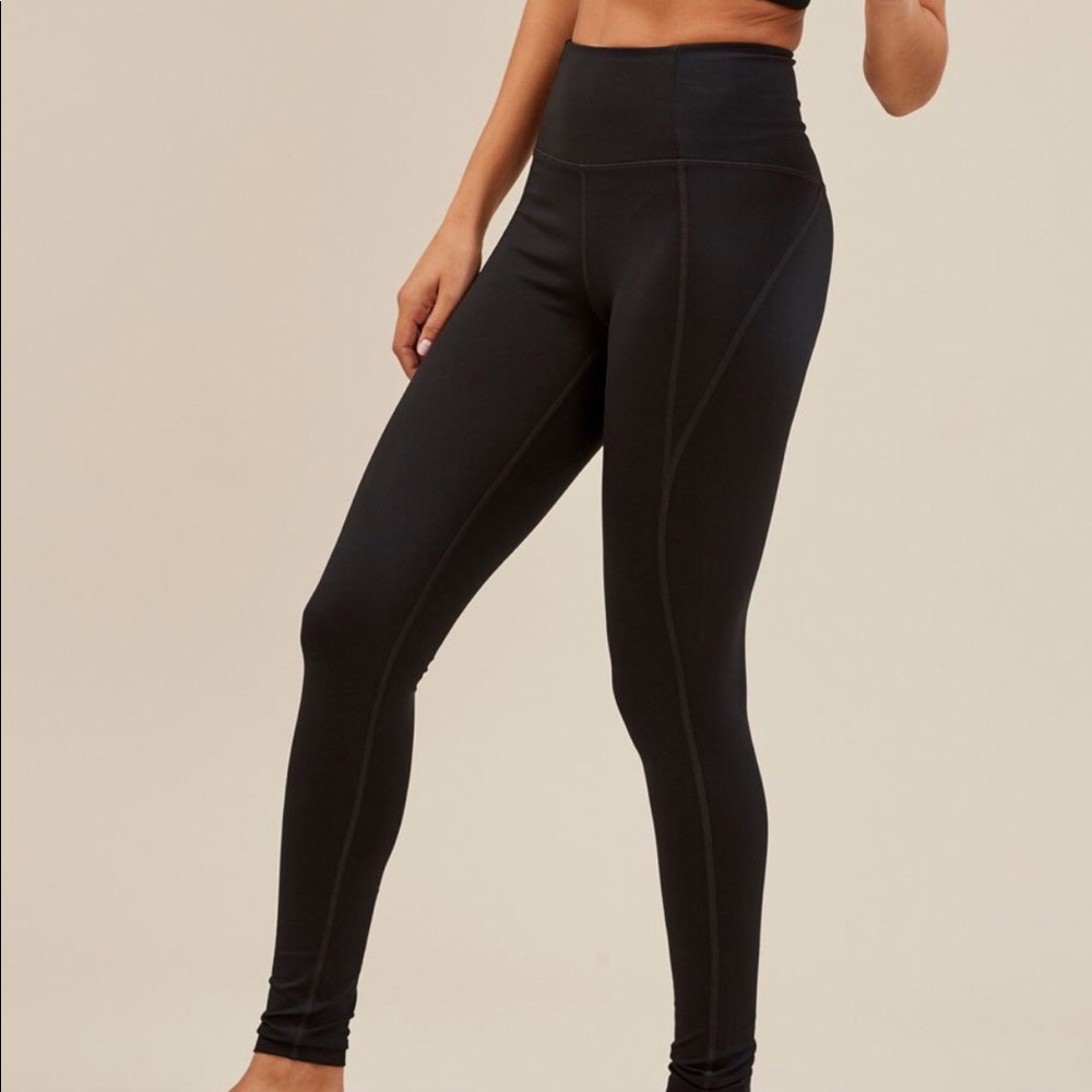 NWT Girlfriend Collective Leggings